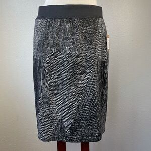 NWT Ellen Tracy Midi Skirt Size 10